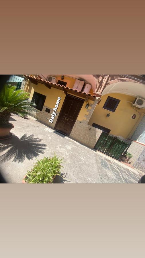Daly Home Intero Appartamento Mugnano di Napoli エクステリア 写真